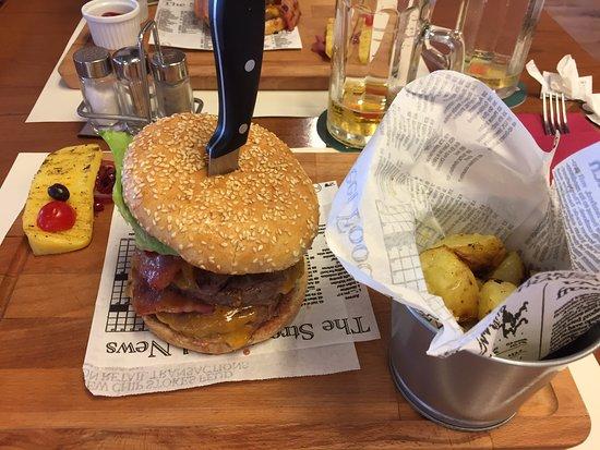 Black Angus Stekhouse